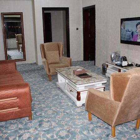 Al Salam Grand Hotel Al Buraimi Eksteriør bilde