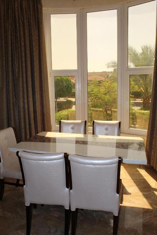 Al Salam Grand Hotel Al Buraimi Eksteriør bilde