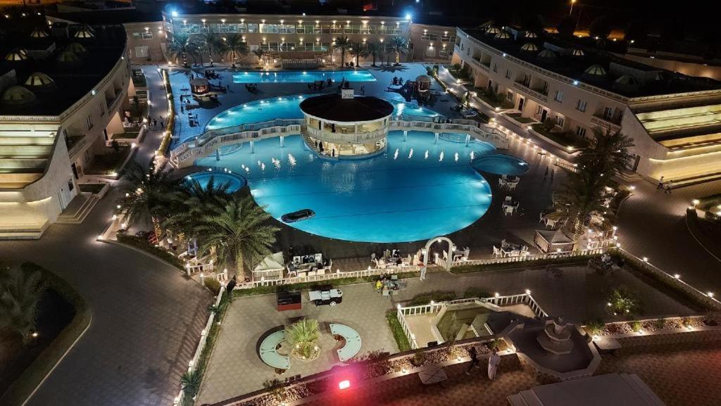 Al Salam Grand Hotel Al Buraimi Eksteriør bilde